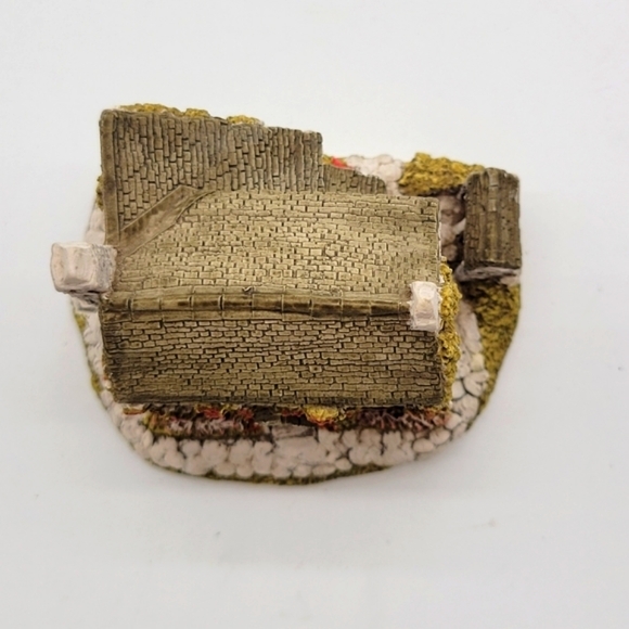 Lilliput Lane Sawrey Gill 1985-92 England Collection‎ - Picture 5 of 8